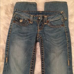 TRUE RELIGION JEANS 24x34